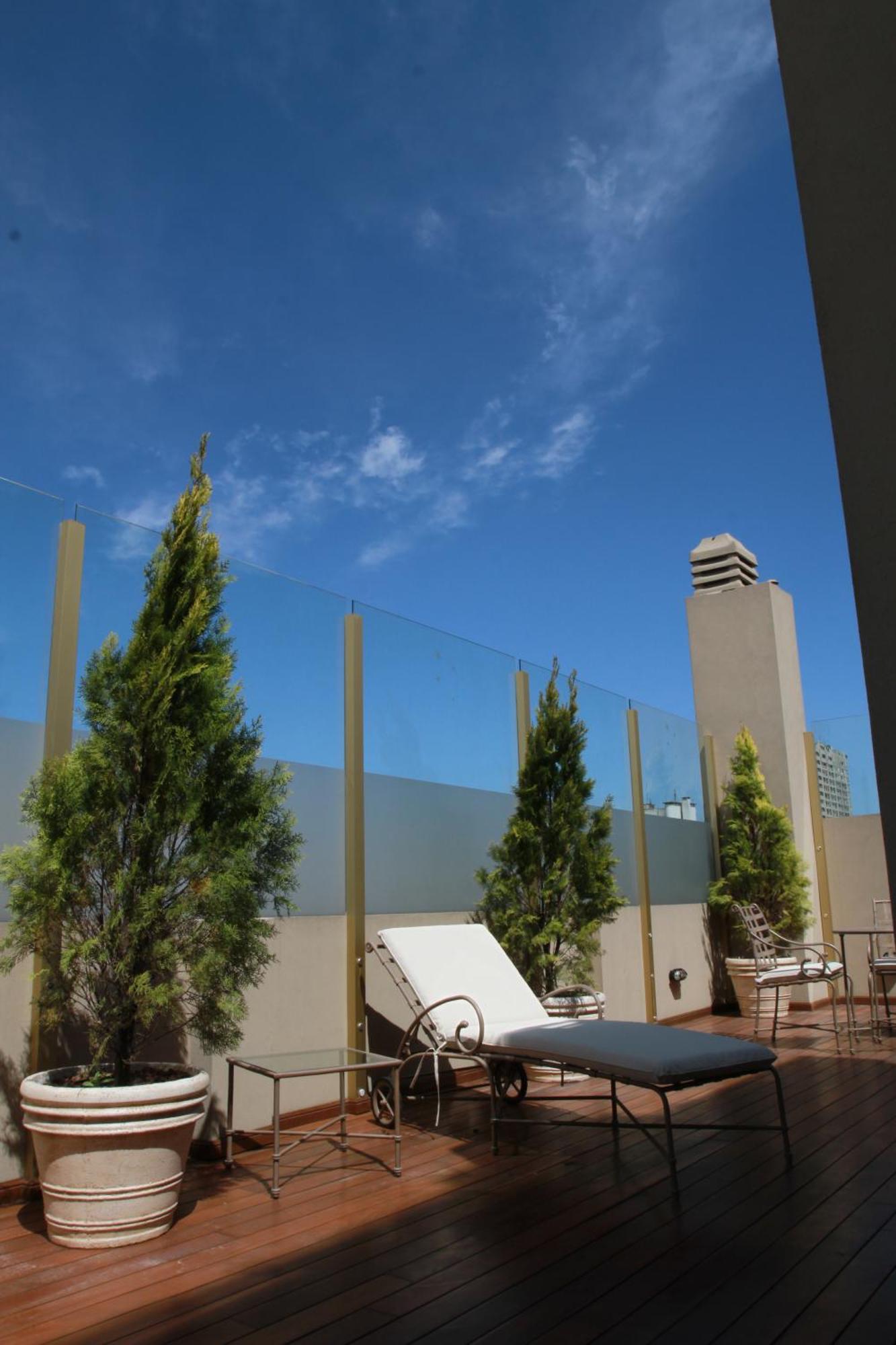 Hotel Intersur Recoleta บัวโนสไอเรส ภายนอก รูปภาพ