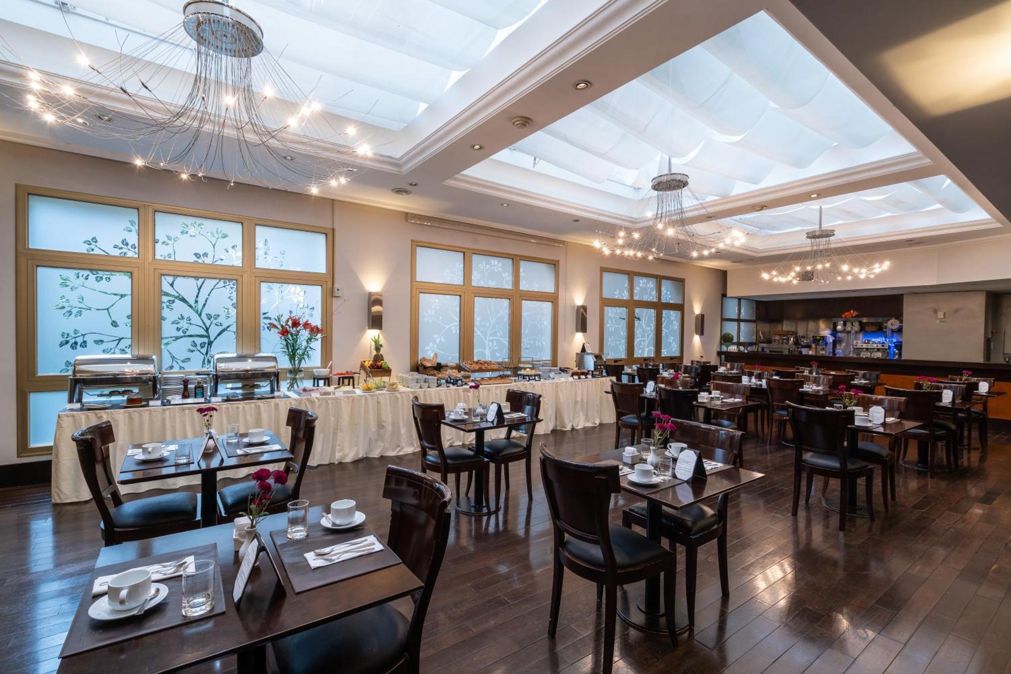 Hotel Intersur Recoleta บัวโนสไอเรส ภายนอก รูปภาพ