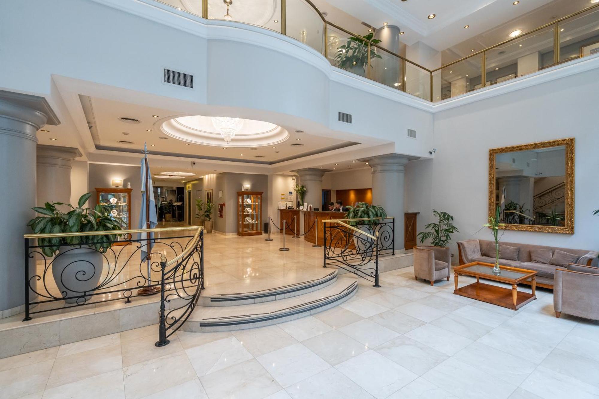 Hotel Intersur Recoleta บัวโนสไอเรส ภายนอก รูปภาพ